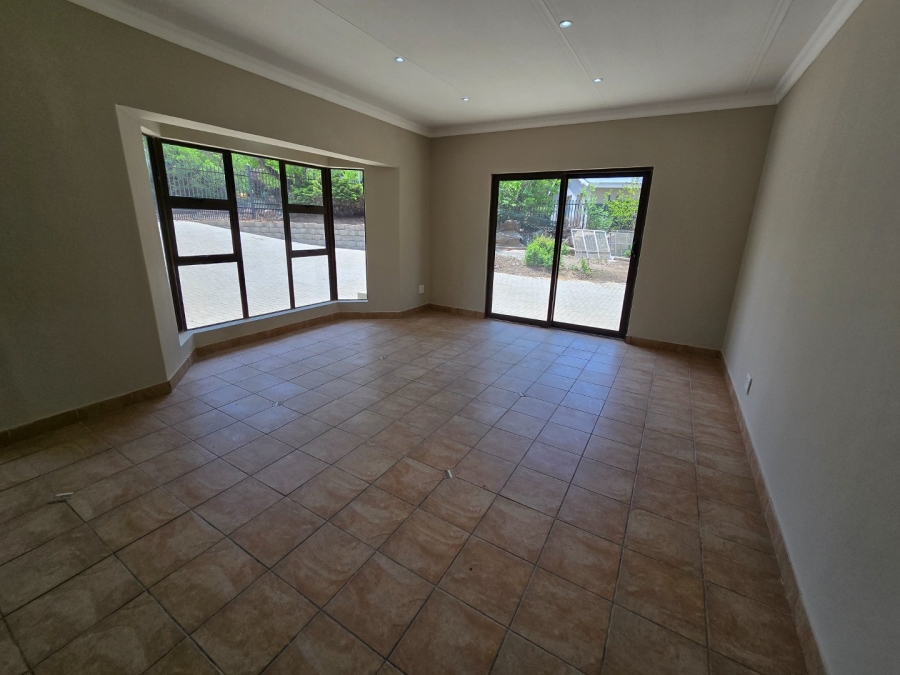 To Let 4 Bedroom Property for Rent in Hospitaalheuwel Free State